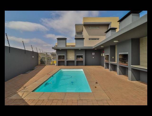 2 BEDROOM TOWNHOUSE FOR SALE IN LAMBTON